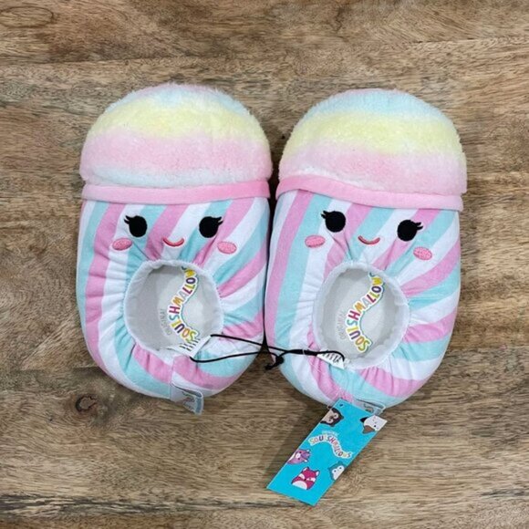 NEW 13-1 Girls Bevin the Snow Cone Squishmallows Slippers - Picture 1 of 3